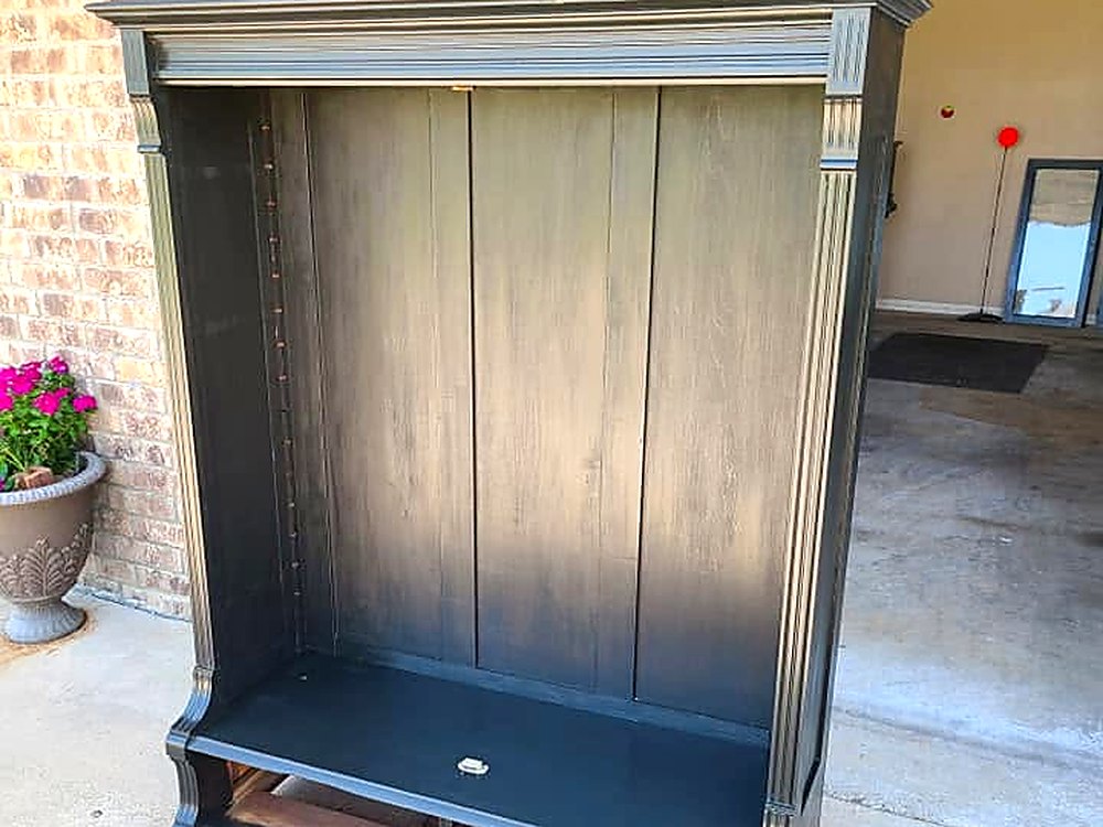 Display hutch, refinished